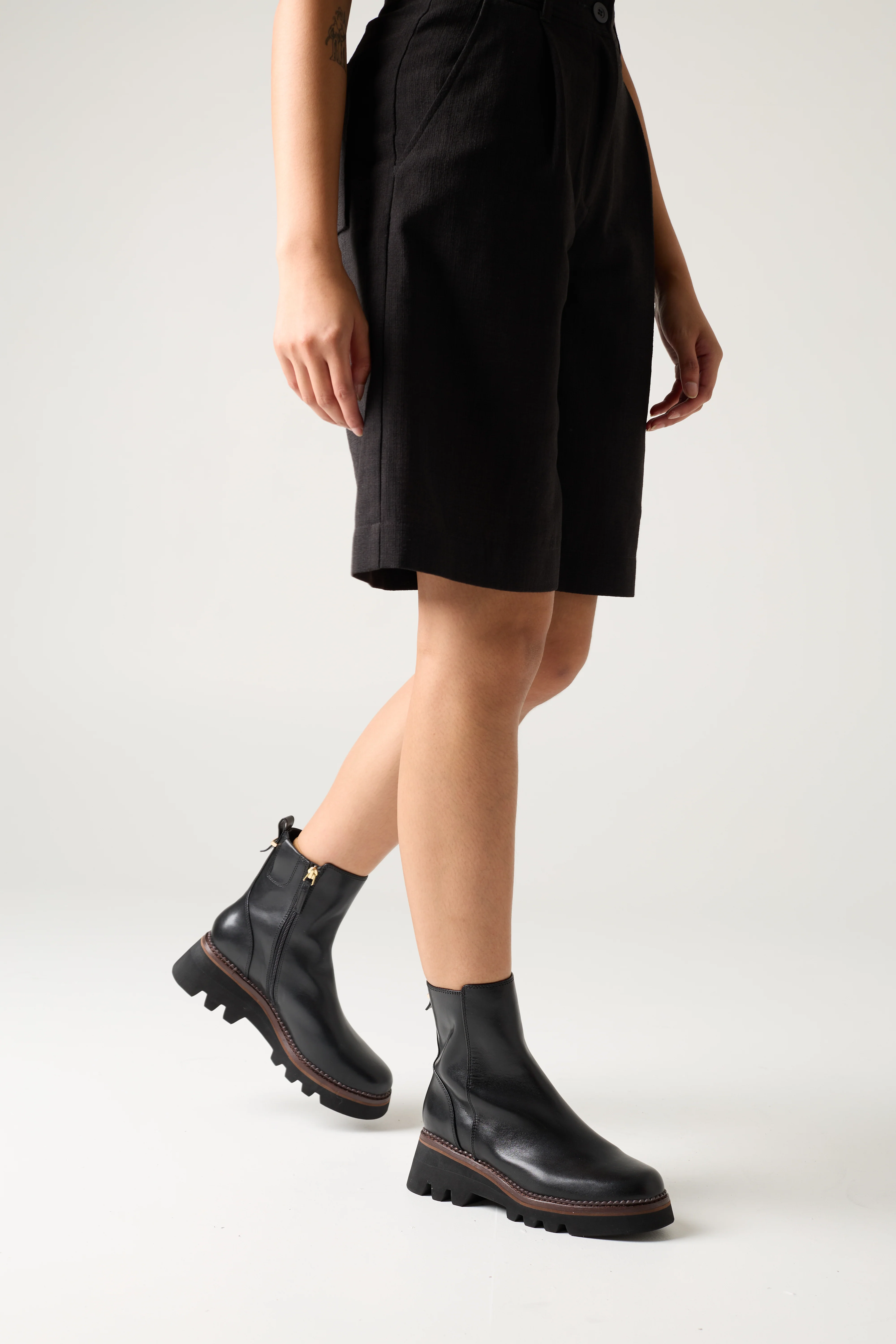 Esk Ankle Boot - Image 2