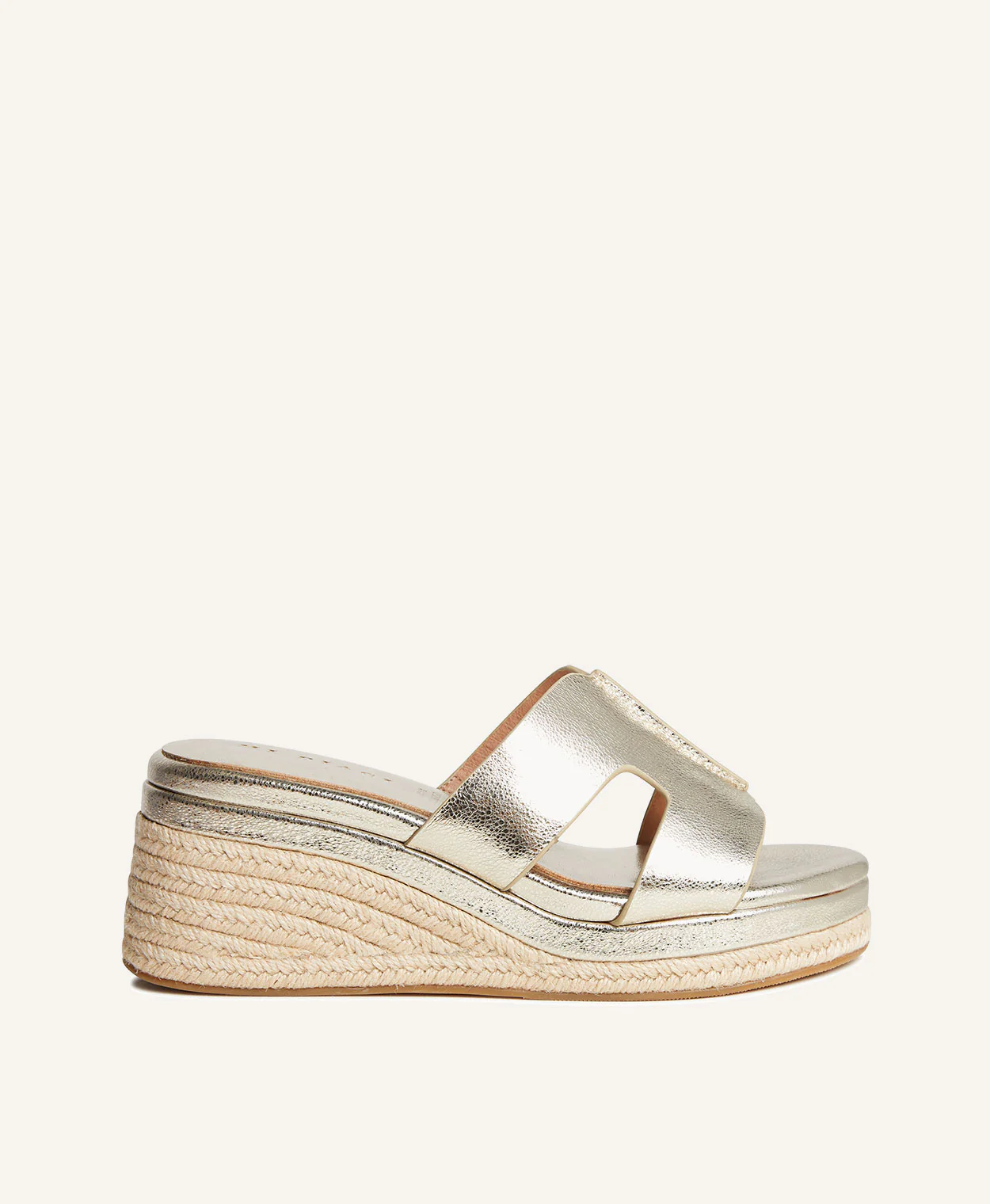Everly Wedge